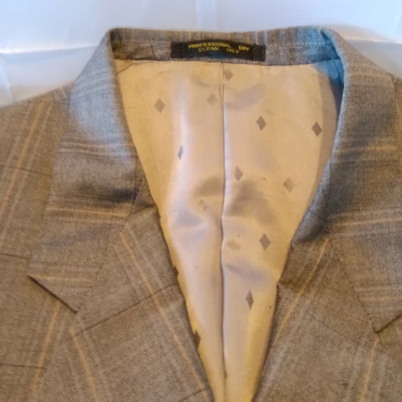 Tailored Suite